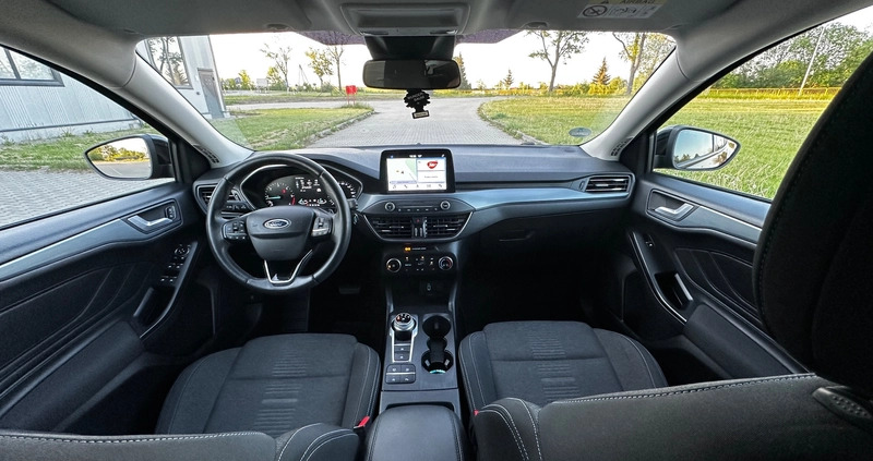 Ford Focus cena 57900 przebieg: 171000, rok produkcji 2019 z Tłuszcz małe 466